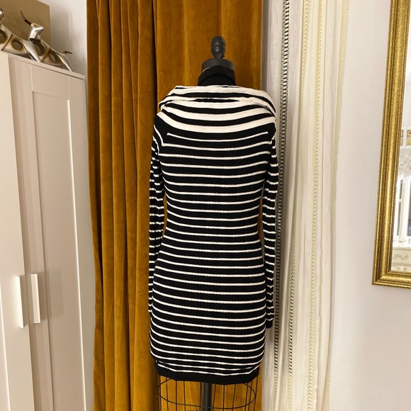 GUESS Sweater Dress - Picture 3 of 4